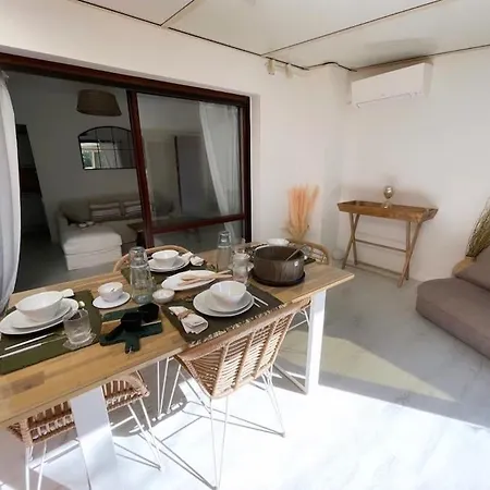 Bastidon Boulouris Bord De Mer Apartment Saint-Raphael (Var)