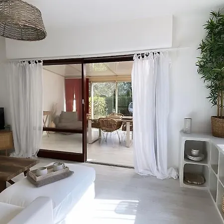 Apartment Bastidon Boulouris Bord De Mer Saint-Raphael (Var)