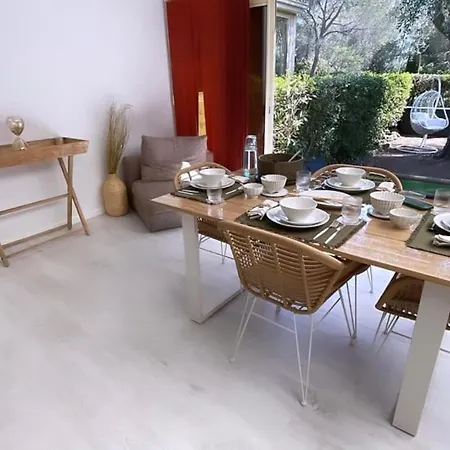 Bastidon Boulouris Bord De Mer Apartment Saint-Raphael (Var)